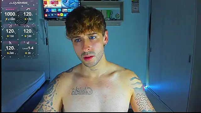 Snapshot of Ares_blue chatting on February 21, 2026, 12:33 am Ares blue online show from February 21, 2026, 12:33 am