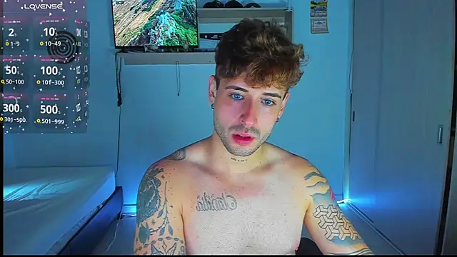 Snapshot of Ares_blue chatting on March 25, 2026, 1:50 pm Ares blue online show from March 25, 2026, 1:50 pm