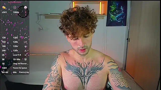 Snapshot of Ares_blue chatting on June 26, 2026, 3:27 pm Ares blue online show from June 26, 2026, 3:27 pm