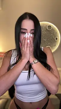 SarahhSmitth1 online show from April 22, 2026, 12:13 am