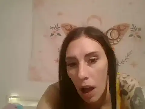 averietheangel online show from March 6, 2025, 2:51 am