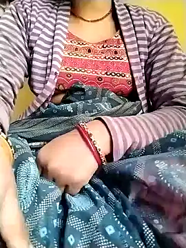 Snapshot of Cutkajal chatting on December 23, 2024, 8:00 am Cutkajal online show from December 23, 2024, 8:00 am