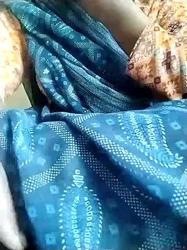 Snapshot of Cutkajal chatting on January 14, 2025, 7:48 am Cutkajal online show from January 14, 2025, 7:48 am