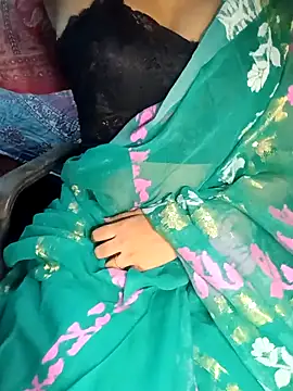 Snapshot of Ralisha_Rani chatting on June 17, 2026, 11:23 am Ralisha Rani online show from June 17, 2026, 11:23 am