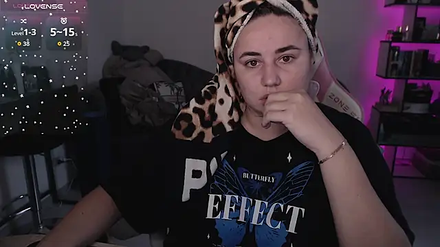 SexyWitch 666 online show from October 24, 2025, 6:43 am