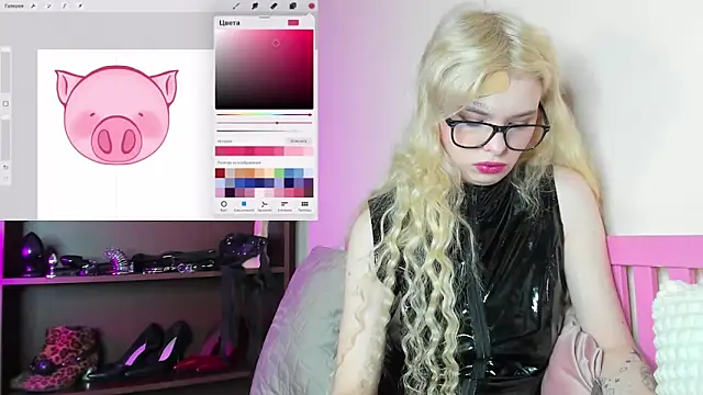 MisssLola online show from February 14, 2025, 2:02 pm