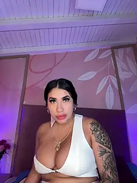 kiim taaylor online show from February 20, 2025, 7:19 pm