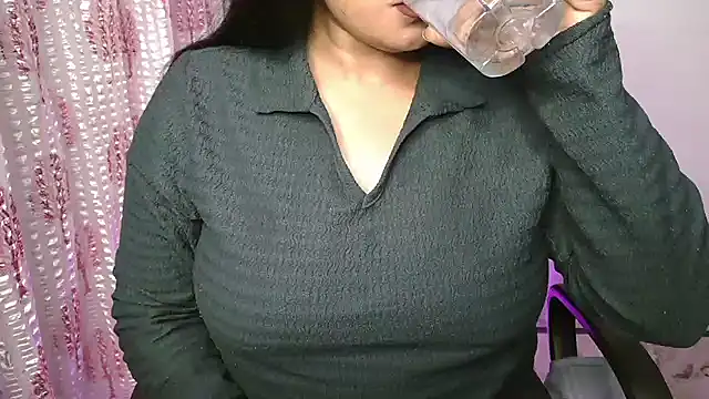 N-Natasha online show from February 7, 2026, 11:41 pm