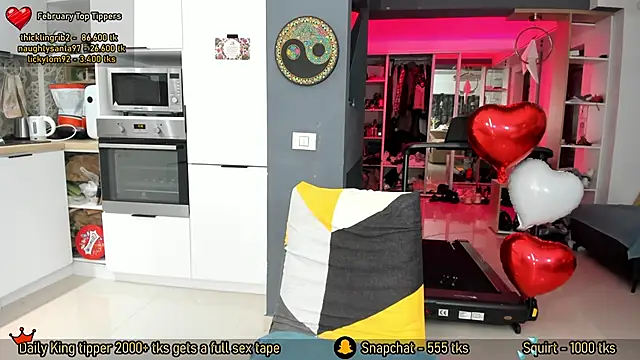 AmySuperHeroes online show from February 16, 2026, 1:51 pm