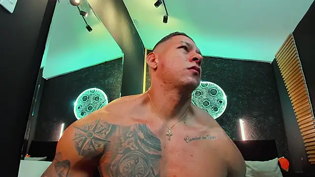 MassimoWalton2 online show from January 11, 2025, 2:30 am