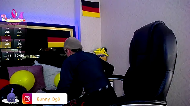 Bunny O online show from September 30, 2025, 8:25 pm