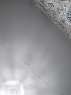 SweetLeila40 online show from February 1, 2026, 7:01 pm