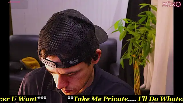 DamienSliick online show from October 1, 2025, 5:13 am