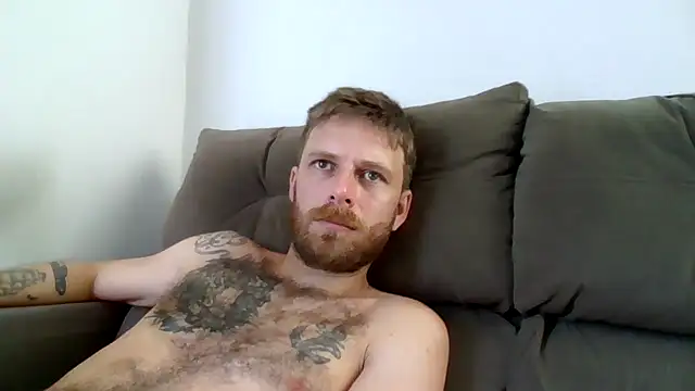 Snapshot of SkullTatto chatting on March 8, 2026, 1:15 pm SkullTatto online show from March 8, 2026, 1:15 pm