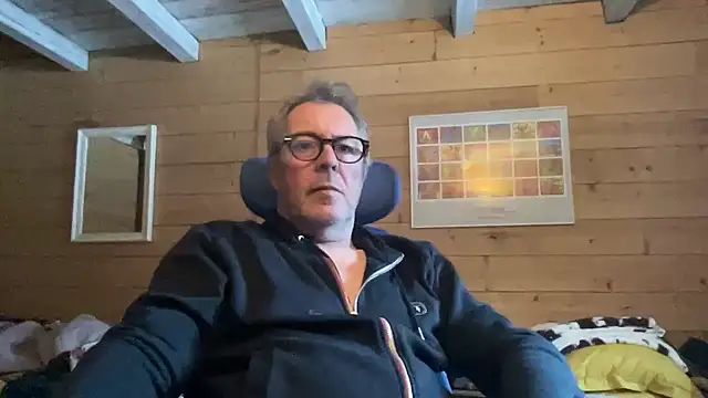 lelohop online show from December 28, 2024, 8:37 am