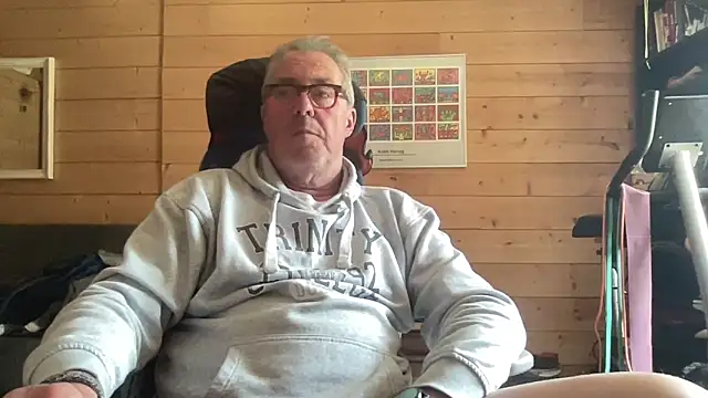 Snapshot of lelohop chatting on April 22, 2026, 11:12 am lelohop online show from April 22, 2026, 11:12 am