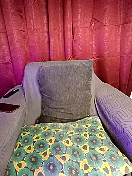 Snapshot of Hot_Urvi chatting on November 12, 2025, 6:25 am Hot Urvi online show from November 12, 2025, 6:25 am