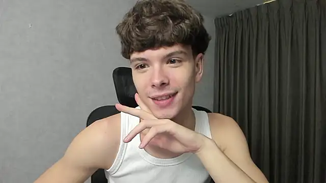 calvin love you online show from March 4, 2026, 5:08 pm