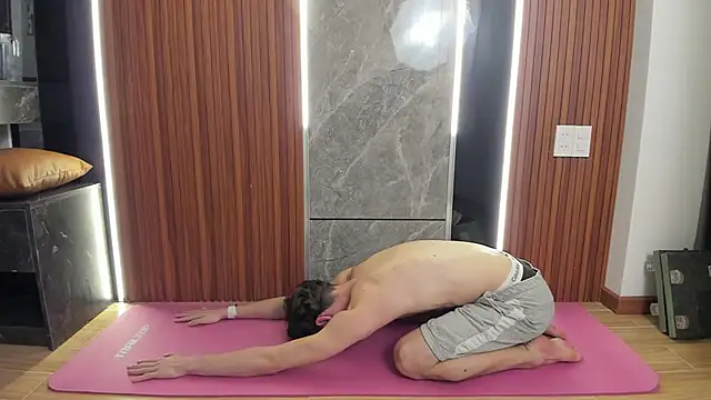 calvin love you online show from April 18, 2026, 7:07 pm