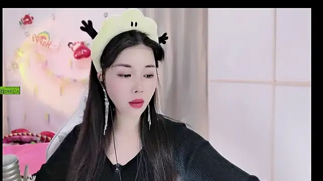 HK angelchloe online show from November 20, 2025, 1:17 am