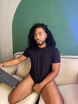 Snapshot of noah_jones__ chatting on February 12, 2026, 5:19 pm noah jones online show from February 12, 2026, 5:19 pm