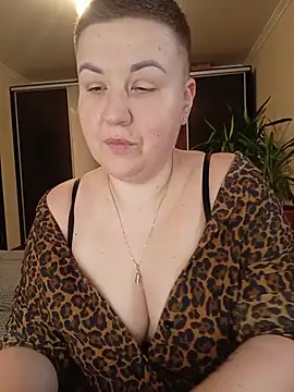 Snapshot of Annet1912 chatting on June 22, 2026, 9:28 am Annet1912 online show from June 22, 2026, 9:28 am
