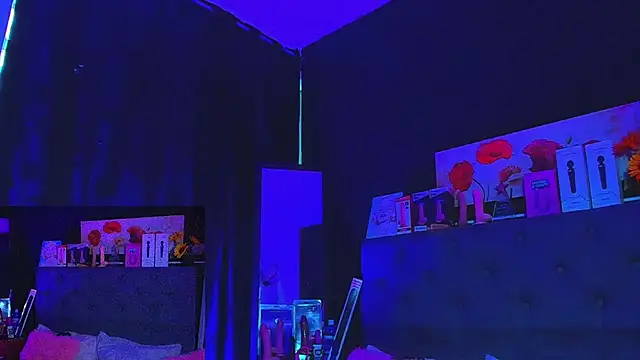 avans 15 online show from March 15, 2025, 6:54 pm