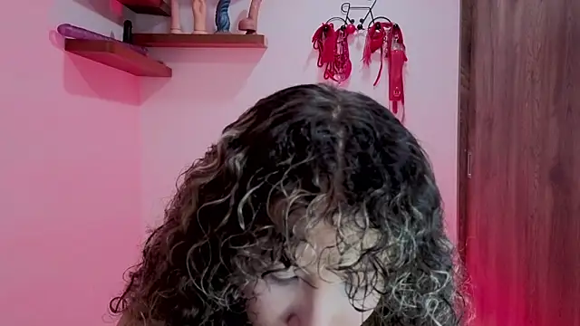 avans 15 online show from December 2, 2025, 11:11 pm