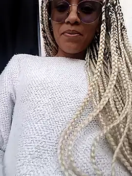 BlairSamy online show from December 24, 2024, 8:49 pm