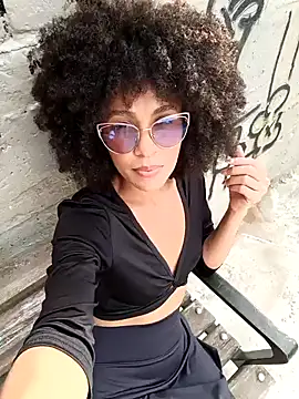 BlairSamy online show from January 28, 2025, 9:08 pm