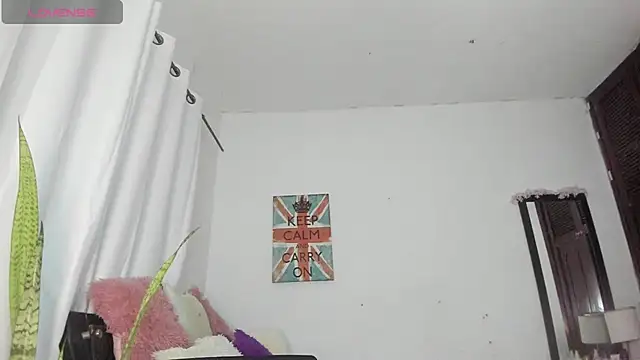 Sophie sweett19 online show from October 16, 2025, 2:01 am