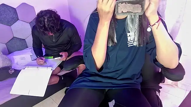 Horny tgn online show from November 17, 2025, 3:29 pm