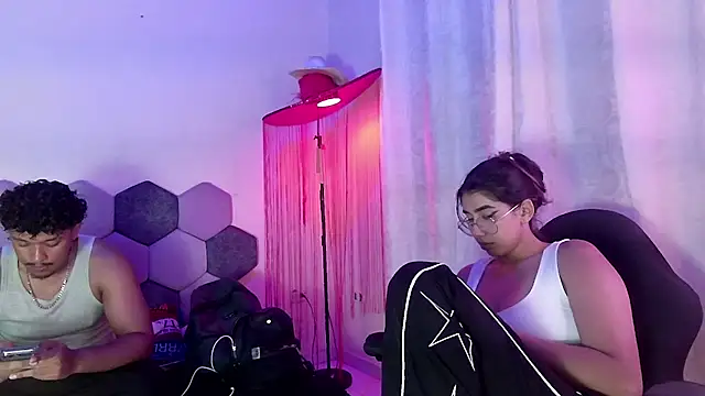 Snapshot of Horny_tgn chatting on June 9, 2026, 6:19 pm Horny tgn online show from June 9, 2026, 6:19 pm
