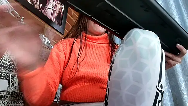 ValeriaLacrozee online show from March 6, 2025, 8:27 pm