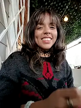 ivannabellini online show from June 5, 2026, 2:01 pm