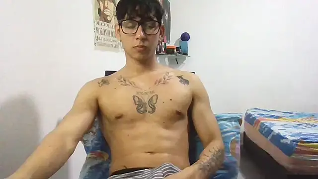 Dillom420 online show from February 26, 2025, 4:47 am