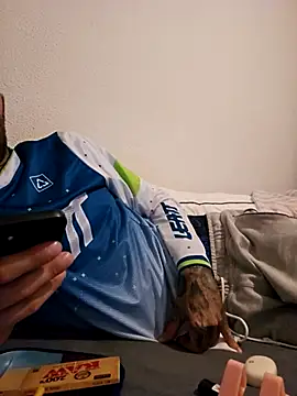 charlye inkkkk online show from March 5, 2025, 2:46 am