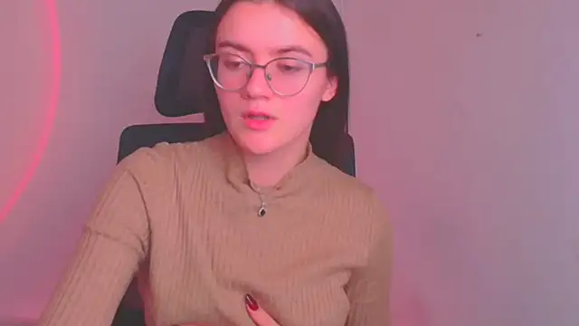 Josephine jo online show from December 12, 2024, 3:37 pm