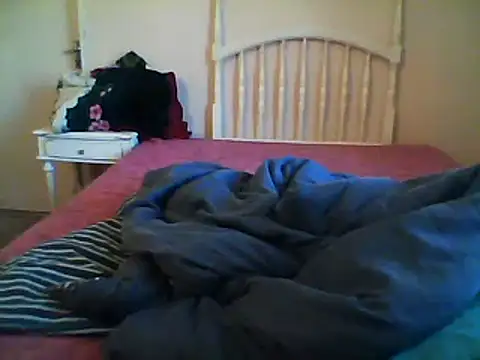 bustybillies online show from March 8, 2025, 11:05 am