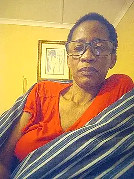 bustybillies online show from September 9, 2025, 5:01 pm