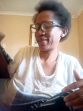 bustybillies online show from November 10, 2025, 5:17 am