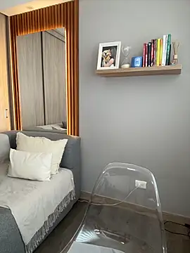 FridaKlein online show from March 12, 2025, 9:24 pm