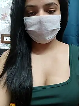 Myloveurvi online show from March 2, 2026, 4:58 pm