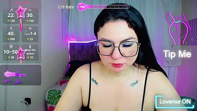  curvy latina online show from January 29, 2025, 11:30 am