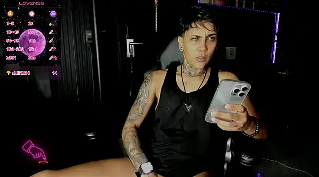 ZhoeStrong online show from February 11, 2025, 4:01 am