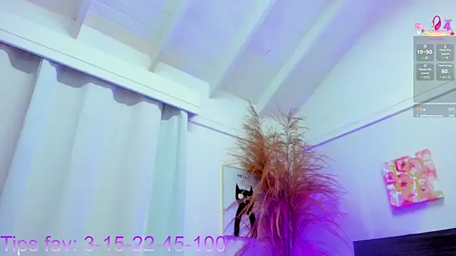 Snapshot of Martina_Miiller chatting on October 9, 2025, 2:26 pm Martina Miiller online show from October 9, 2025, 2:26 pm