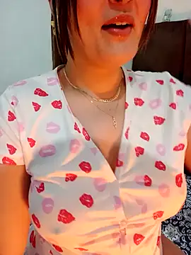 im here- online show from May 8, 2026, 8:14 pm