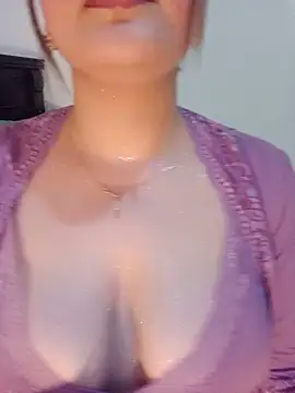 Snapshot of im_here- chatting on June 26, 2026, 7:18 pm im here- online show from June 26, 2026, 7:18 pm