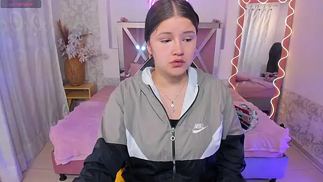 Krysstal tay online show from April 21, 2026, 11:49 am