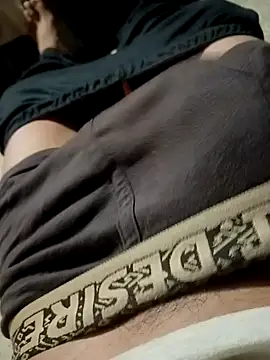 Dreamdaze2025 online show from March 27, 2026, 1:33 pm